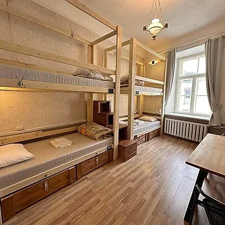 Hostel Imaginary (adults Only) *