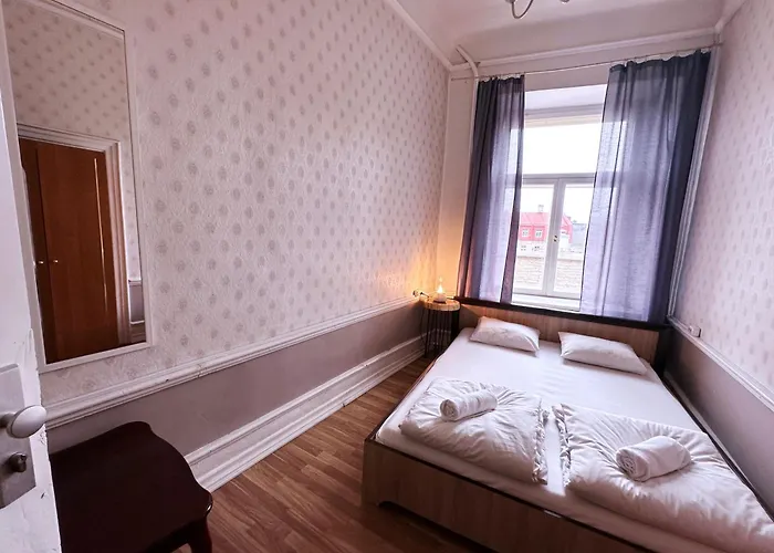 Imaginary (adults Only) Hostel *