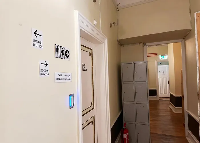 Imaginary (adults Only) Hostal