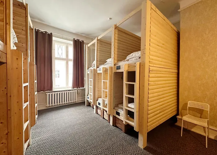 Hostel Imaginary (adults Only) *